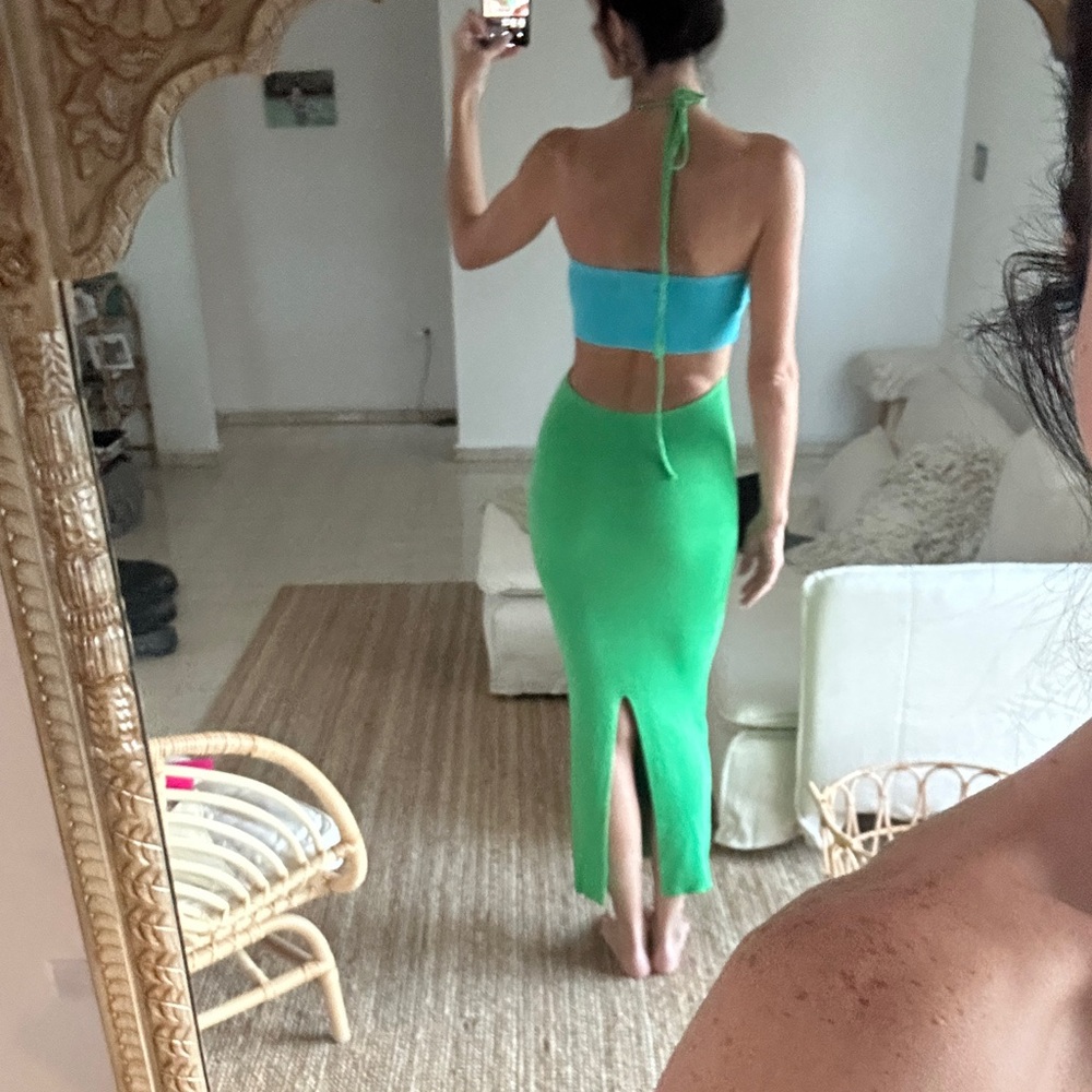 Vibrant Green Backless Halter Dress - Picture 3 of 3